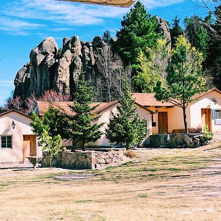 Cabanas Montebello Inn Креэль Экстерьер фото